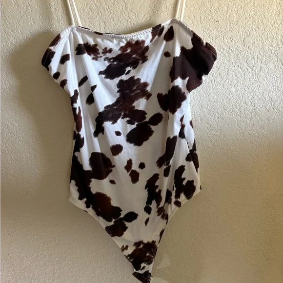 Forever 21 Tops Stylish Brown And White Cow Print Body Suit
